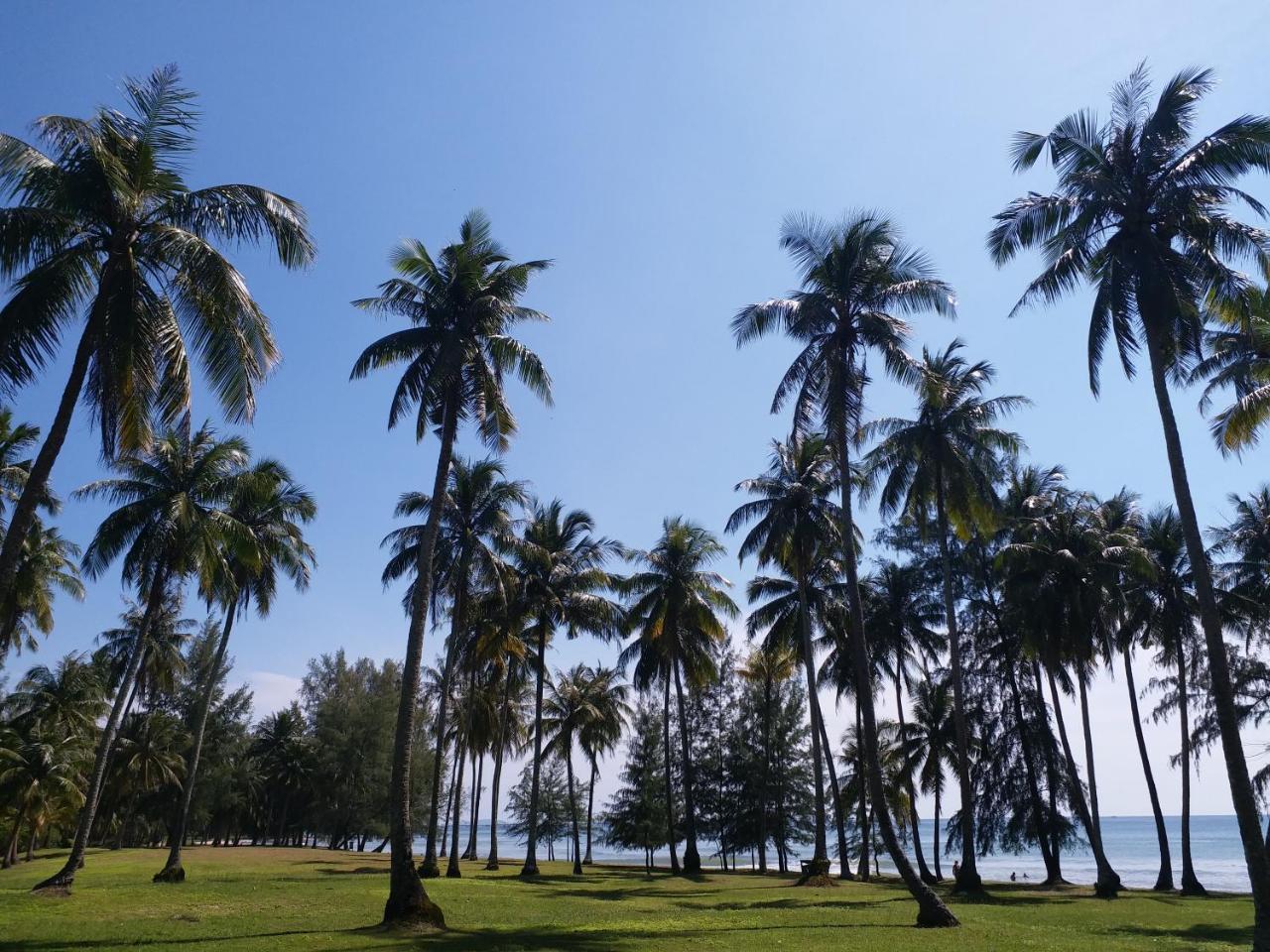 Phu Quoc Hotel Exterior photo
